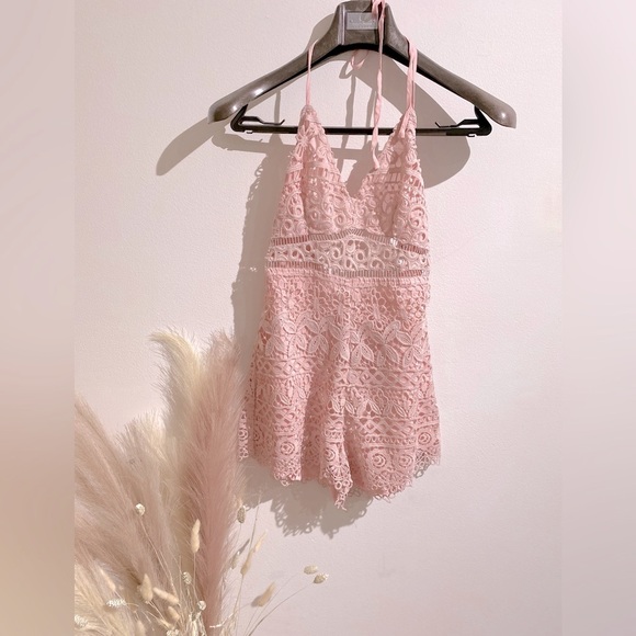 NEW- LUSH- Adorable Romper NWT Blush Color Size Small - Picture 5 of 8